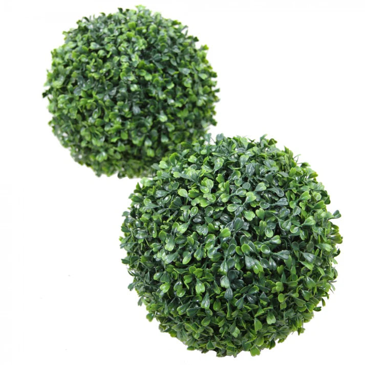 Boxwood Ball